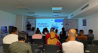 Kariyer Merkezi İş Gücü Piyasası’na yönelik hizmetler sunuyor