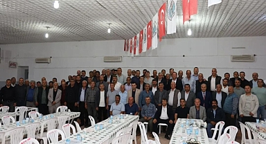 Başkan Orhan muhtarlar ve kooperatif başkanlarıyla buluştu