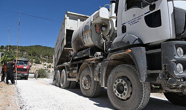 Çömelek, Büyükşehir’le asfalta kavuştu