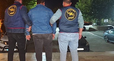 Ehliyet sınavı kopyacısı yakalandı