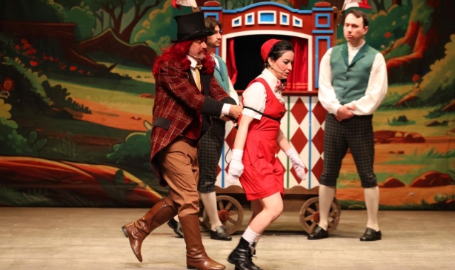 Mersin DOB’nden “Kuklacı”, minik seyircileriyle buluşuyor