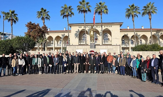 10 Ocak Çalışan Gazeteciler Günü, MGC tarafından Cumhuriyet Meydanı’nda kutlandı.