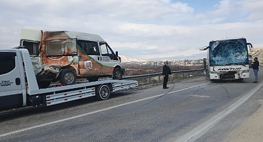 Mut'ta kaza iki yaralı