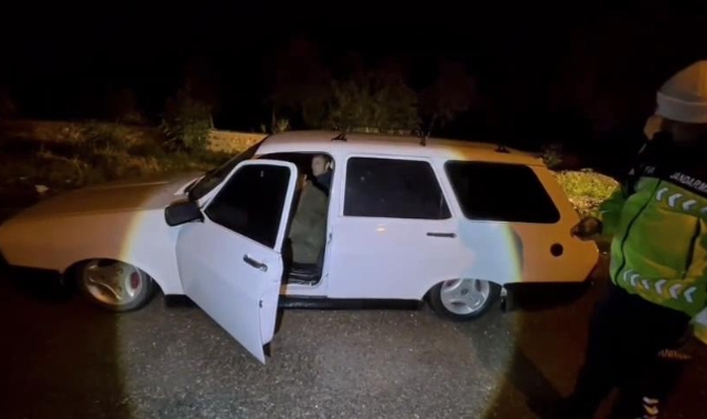 Aydıncık'ta modifiye otomobile ceza