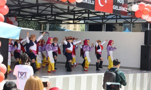 Mut'ta 23 Nisan Coşkusu